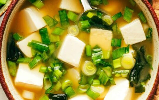 10 Popular Japanese Soups To Warm Your Soul